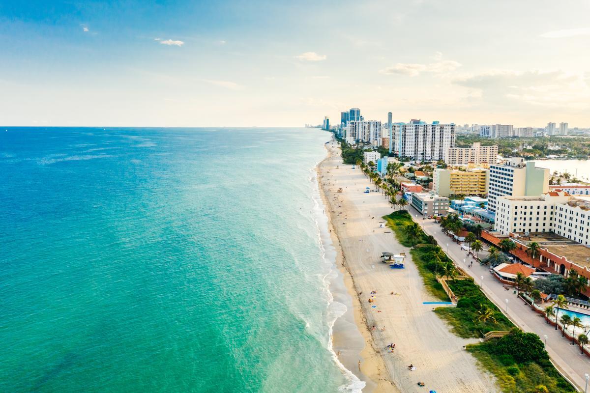 hollywood beach boardwalk